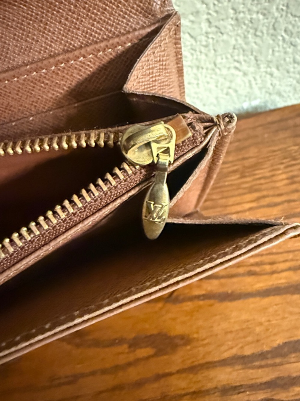 Louis Vuitton Etoile Sarah Monogram Quilted Brown Wallet with Gold SP5008 - Picture 16 of 16